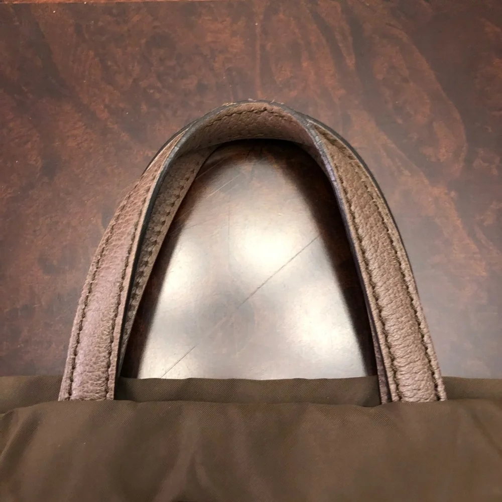 Gucci Drawstring Backpack Authentic - Picture 8 of 11